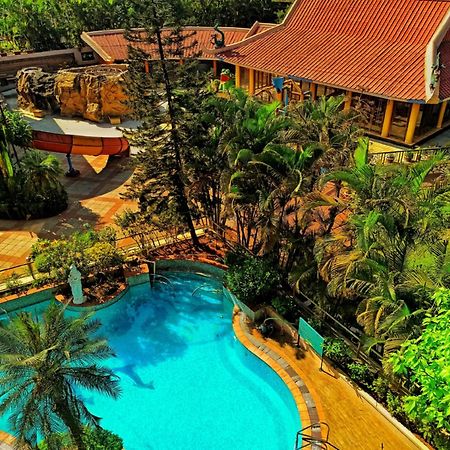 Kailash Parbat Hotel Lonavala Esterno foto
