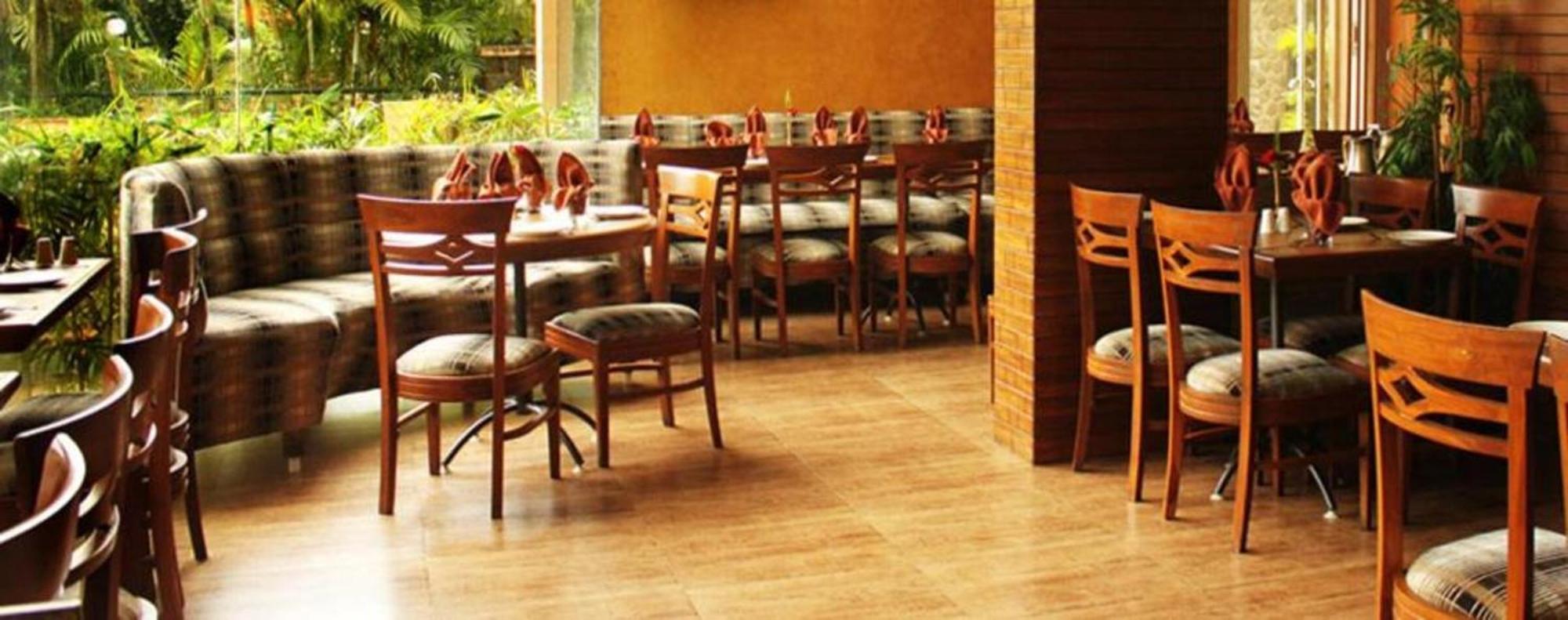 Kailash Parbat Hotel Lonavala Esterno foto