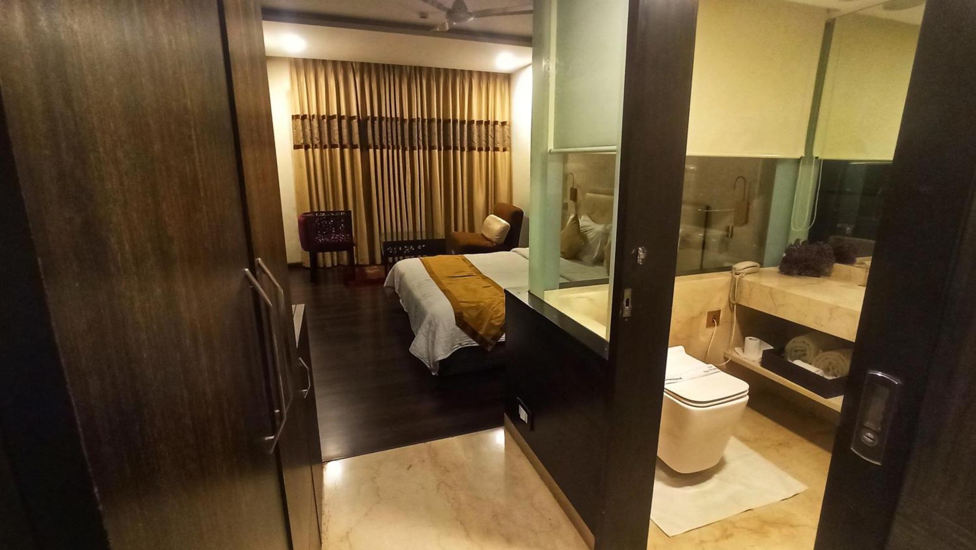 Kailash Parbat Hotel Lonavala Esterno foto