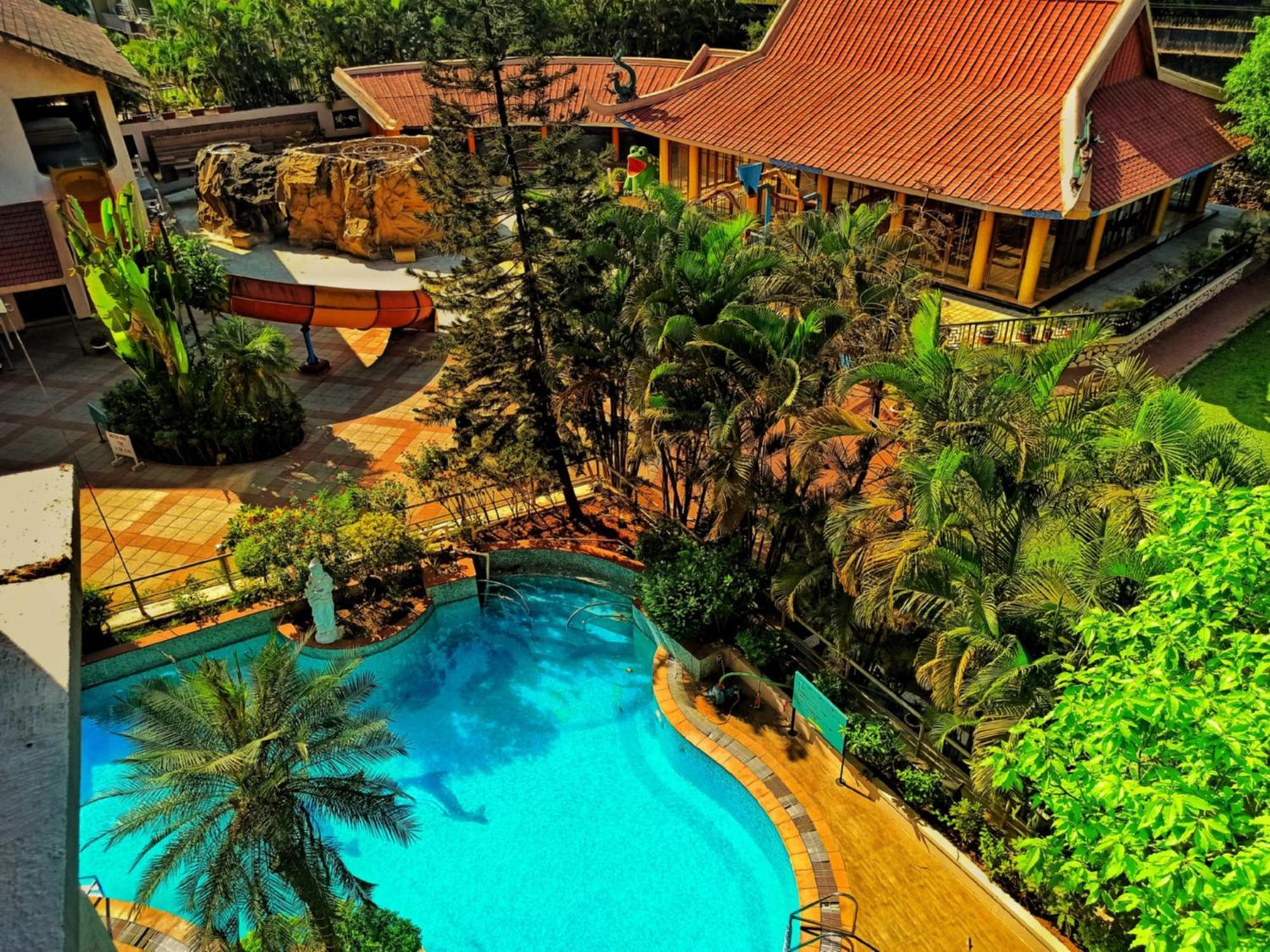 Kailash Parbat Hotel Lonavala Esterno foto